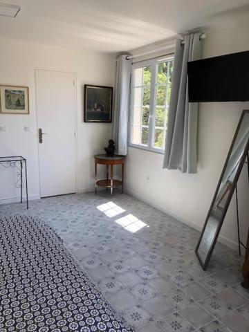Nimes Calme Villa Ngoại thất bức ảnh